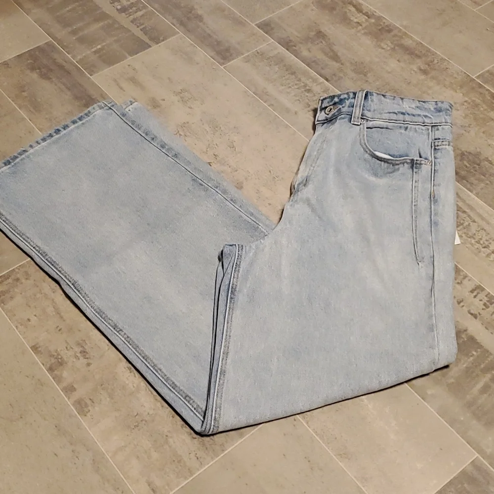 NWT Skinny Fries Super High Rise Wide Leg Light Wash Jeans - Picture 1 of 7